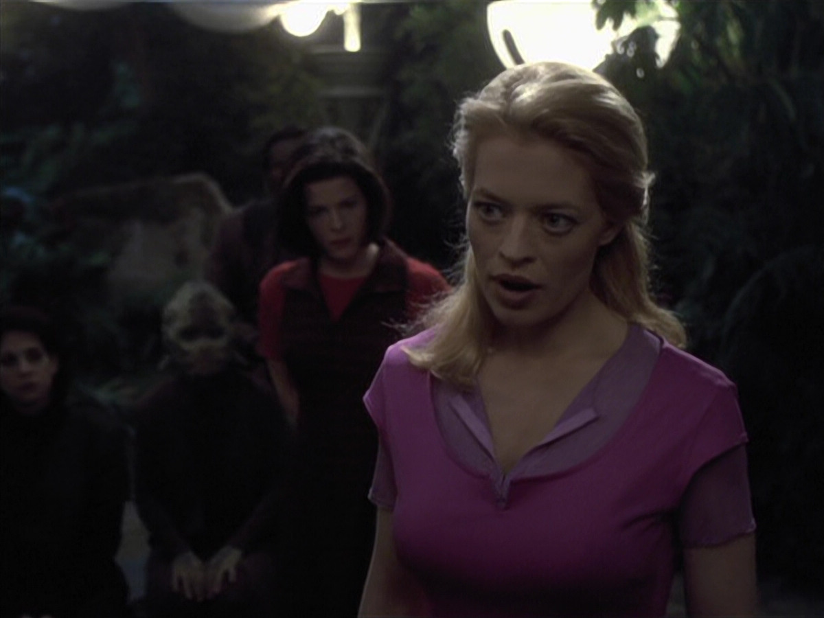 extant_StarTrek_VOY_6x26-UnimatrixZeroPart1_03117.jpg