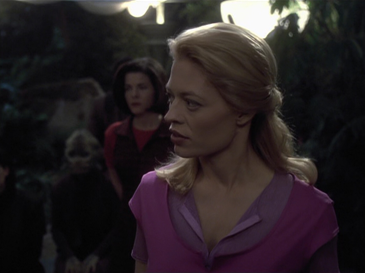 extant_StarTrek_VOY_6x26-UnimatrixZeroPart1_03119.jpg