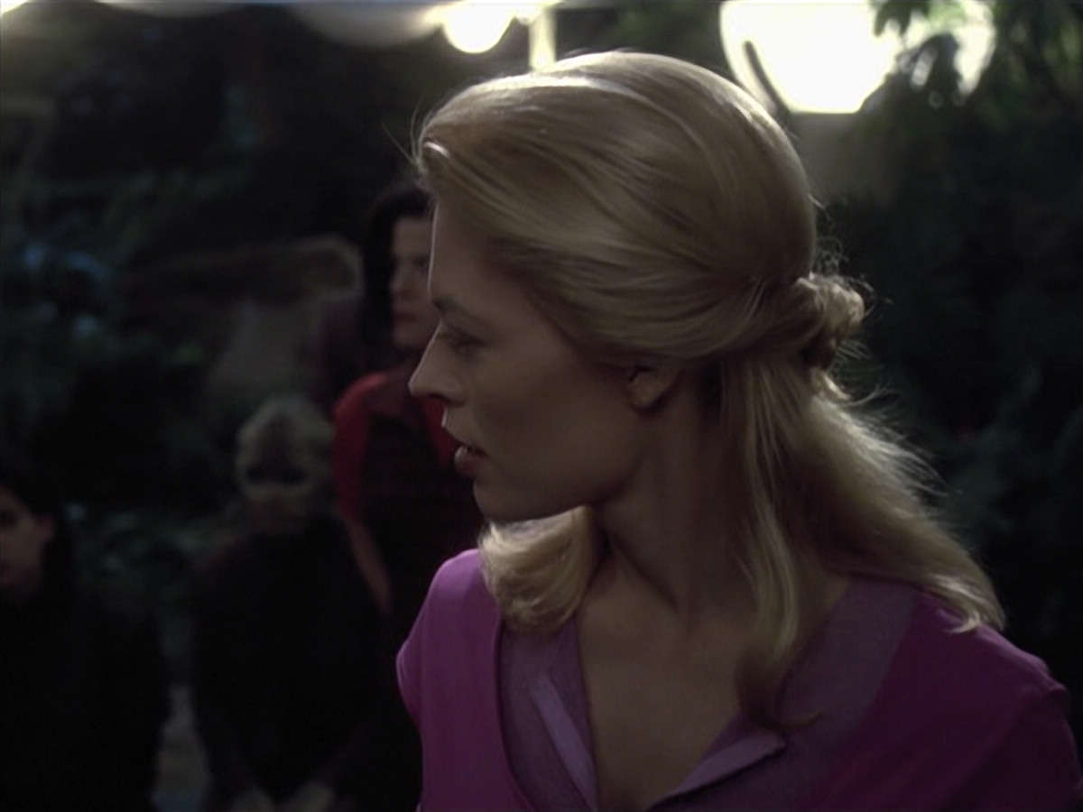 extant_StarTrek_VOY_6x26-UnimatrixZeroPart1_03121.jpg