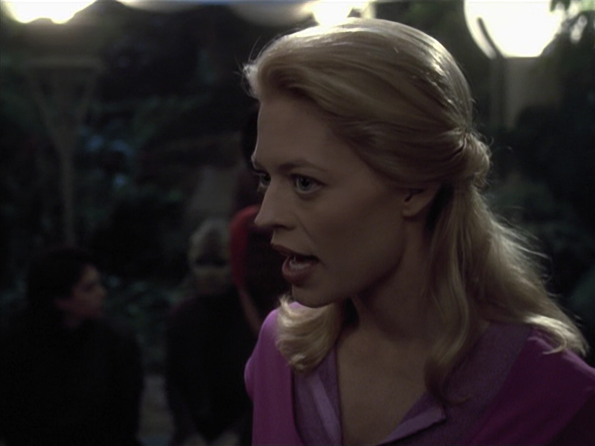 extant_StarTrek_VOY_6x26-UnimatrixZeroPart1_03123.jpg