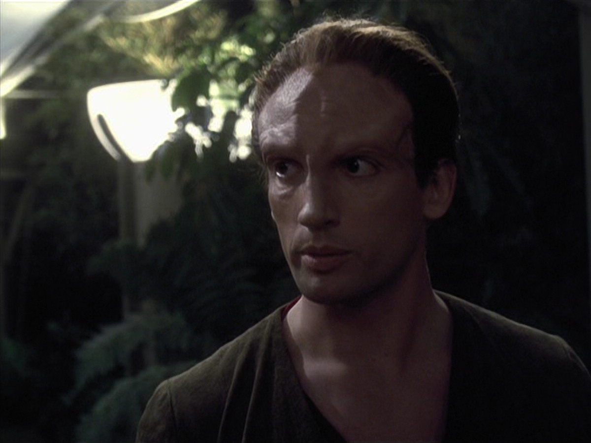 extant_StarTrek_VOY_6x26-UnimatrixZeroPart1_03160.jpg