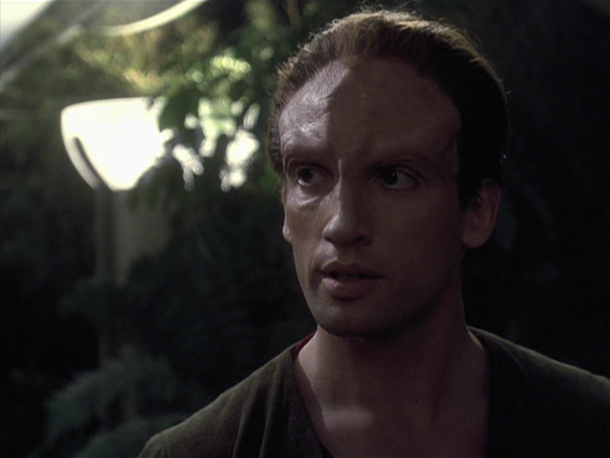 extant_StarTrek_VOY_6x26-UnimatrixZeroPart1_03180.jpg