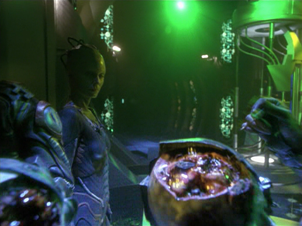 extant_StarTrek_VOY_6x26-UnimatrixZeroPart1_03289.jpg