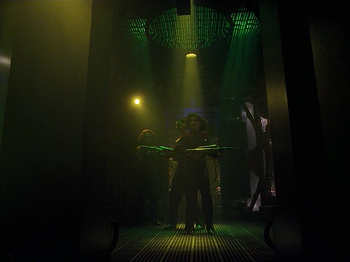 extant_StarTrek_VOY_6x26-UnimatrixZeroPart1_03382.jpg