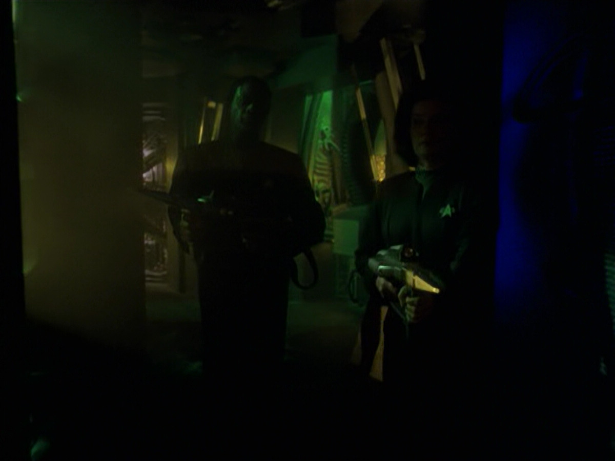 extant_StarTrek_VOY_6x26-UnimatrixZeroPart1_03423.jpg