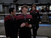 Filename=extant_StarTrek_VOY_6x26-UnimatrixZeroPart1_00661.jpg
Filesize=170KiB
Dimensions=1200x900
Date added=Jan 03, 2020 extant_StarTrek_VOY_6x26-UnimatrixZeroPart1_00661.jpg