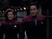 Filename=extant_StarTrek_VOY_6x26-UnimatrixZeroPart1_01635.jpg
Filesize=110KiB
Dimensions=1200x900
Date added=Jan 03, 2020 extant_StarTrek_VOY_6x26-UnimatrixZeroPart1_01635.jpg