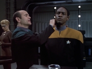 Filename=extant_StarTrek_VOY_6x26-UnimatrixZeroPart1_01647.jpg
Filesize=155KiB
Dimensions=1200x900
Date added=Jan 03, 2020 extant_StarTrek_VOY_6x26-UnimatrixZeroPart1_01647.jpg