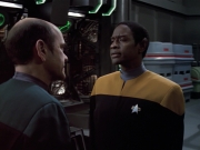 Filename=extant_StarTrek_VOY_6x26-UnimatrixZeroPart1_01668.jpg
Filesize=155KiB
Dimensions=1200x900
Date added=Jan 03, 2020 extant_StarTrek_VOY_6x26-UnimatrixZeroPart1_01668.jpg