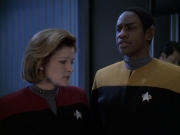 Filename=extant_StarTrek_VOY_6x26-UnimatrixZeroPart1_02706.jpg
Filesize=137KiB
Dimensions=1200x900
Date added=Jan 03, 2020 extant_StarTrek_VOY_6x26-UnimatrixZeroPart1_02706.jpg