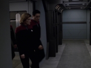 Filename=extant_StarTrek_VOY_6x26-UnimatrixZeroPart1_02744.jpg
Filesize=119KiB
Dimensions=1200x900
Date added=Jan 03, 2020 extant_StarTrek_VOY_6x26-UnimatrixZeroPart1_02744.jpg