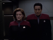 Filename=extant_StarTrek_VOY_6x26-UnimatrixZeroPart1_02752.jpg
Filesize=98KiB
Dimensions=1200x900
Date added=Jan 03, 2020 extant_StarTrek_VOY_6x26-UnimatrixZeroPart1_02752.jpg