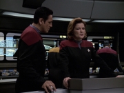 Filename=extant_StarTrek_VOY_6x26-UnimatrixZeroPart1_02962.jpg
Filesize=174KiB
Dimensions=1200x900
Date added=Jan 03, 2020 extant_StarTrek_VOY_6x26-UnimatrixZeroPart1_02962.jpg