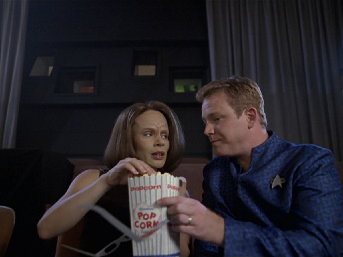 extant_StarTrek_VOY_7x04-Repression_0319.jpg