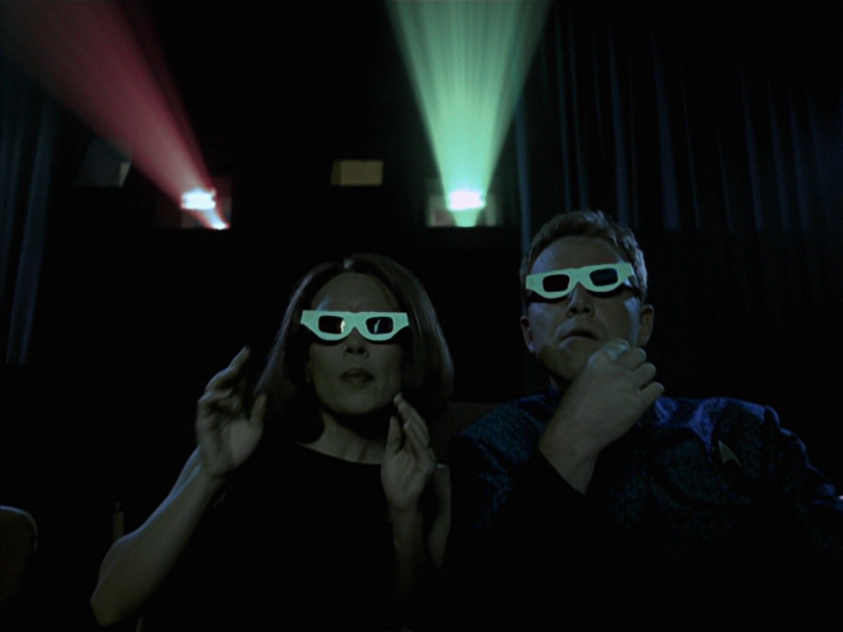 extant_StarTrek_VOY_7x04-Repression_0346.jpg