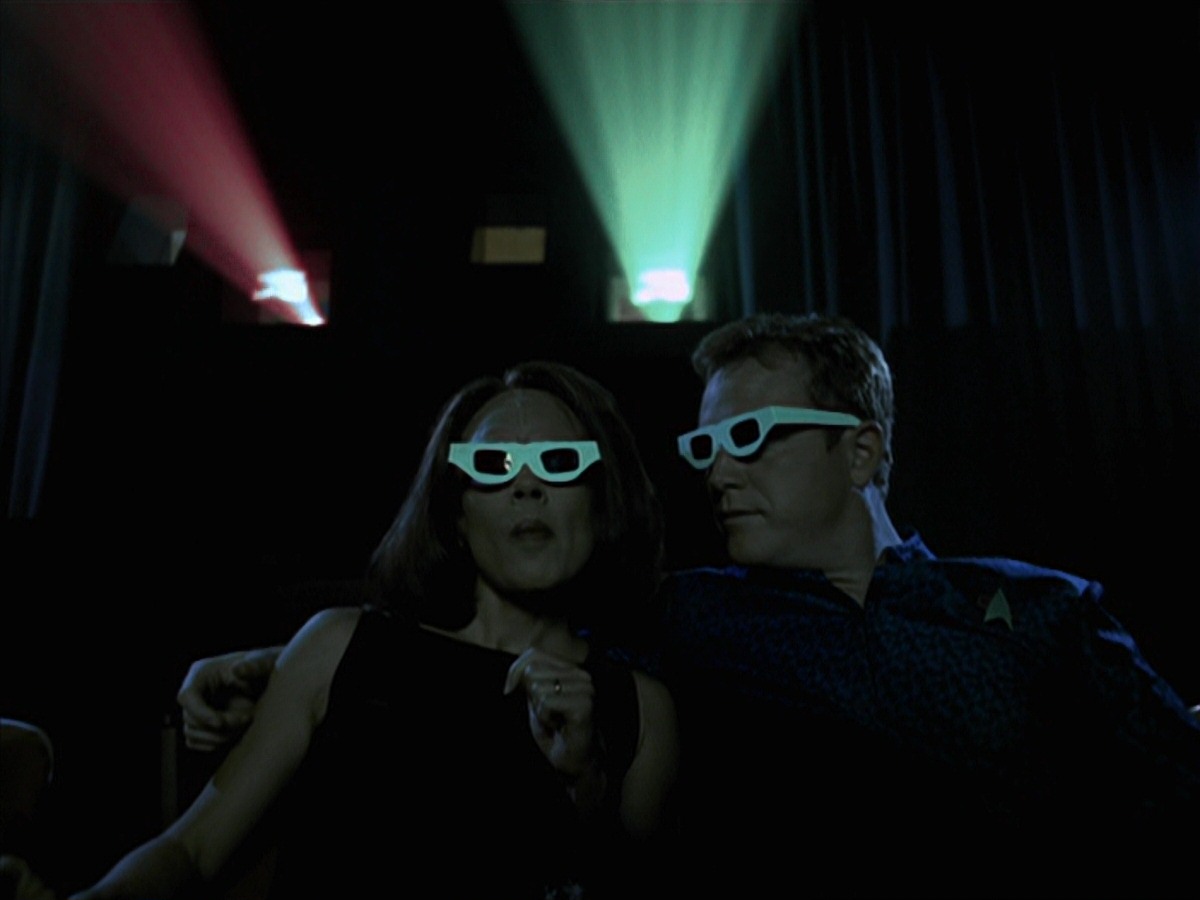 extant_StarTrek_VOY_7x04-Repression_0365.jpg