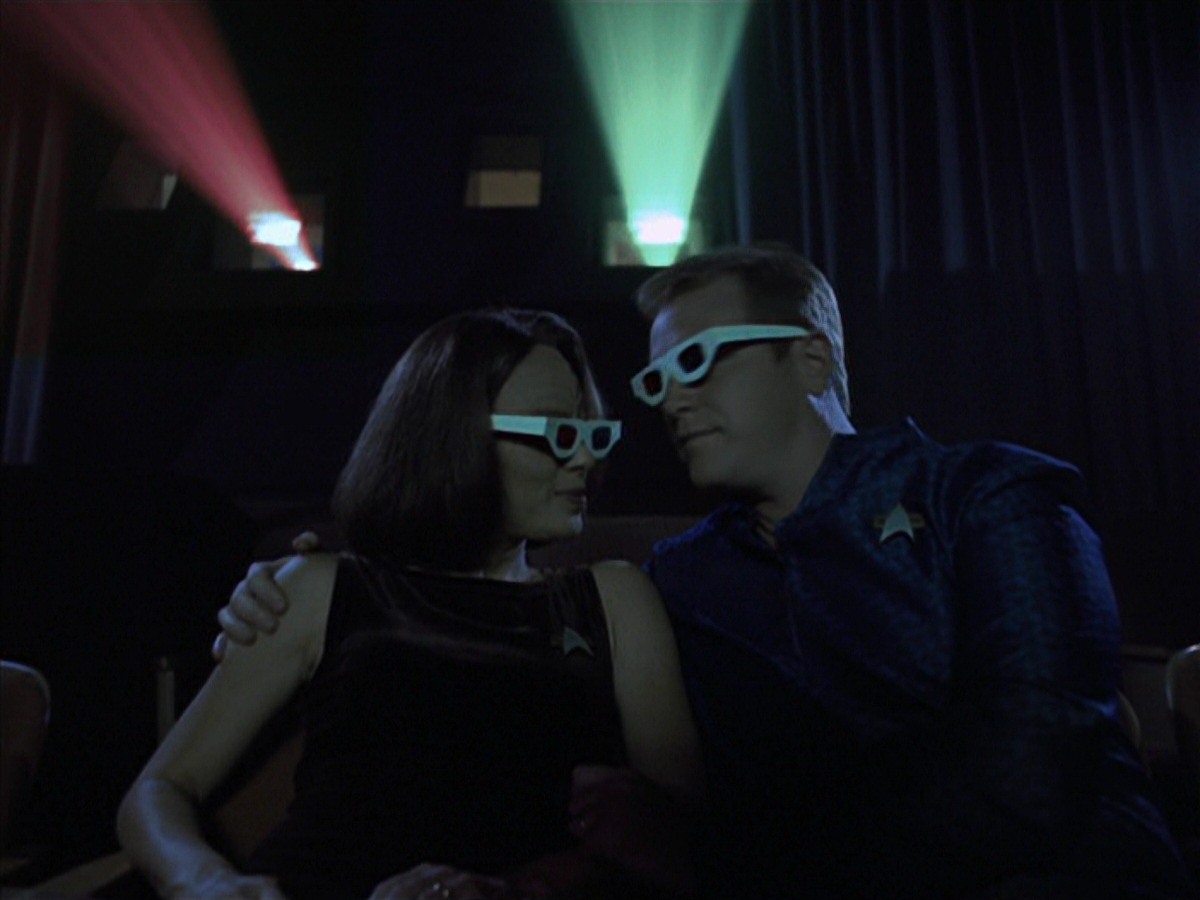 extant_StarTrek_VOY_7x04-Repression_0388.jpg