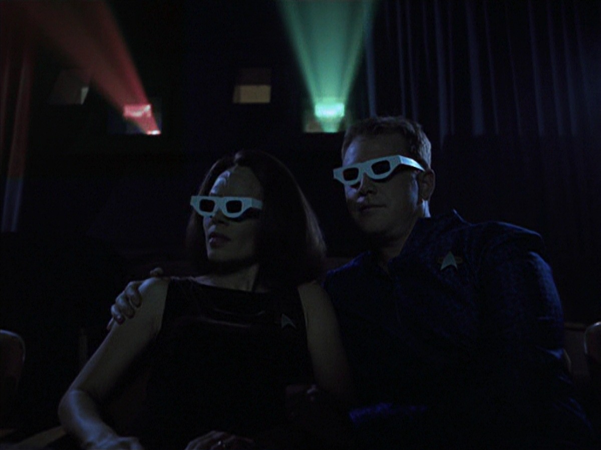 extant_StarTrek_VOY_7x04-Repression_0389.jpg