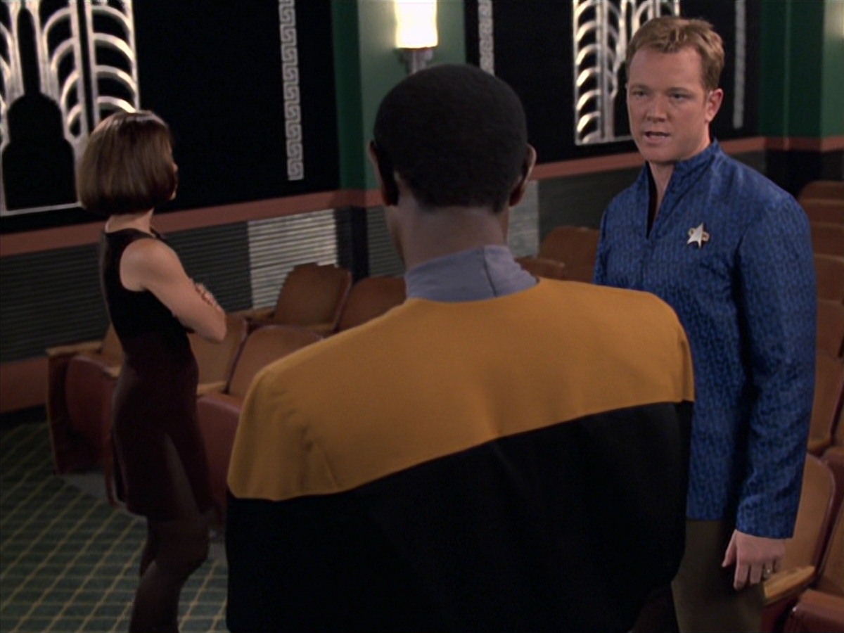 extant_StarTrek_VOY_7x04-Repression_0496.jpg