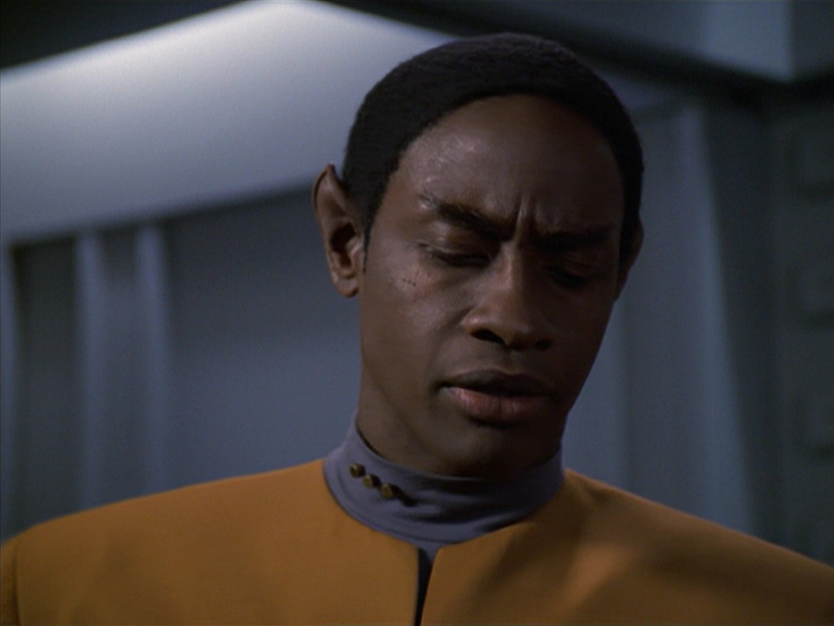 extant_StarTrek_VOY_7x04-Repression_0642.jpg