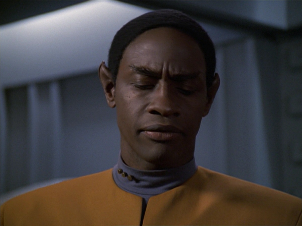 extant_StarTrek_VOY_7x04-Repression_0643.jpg