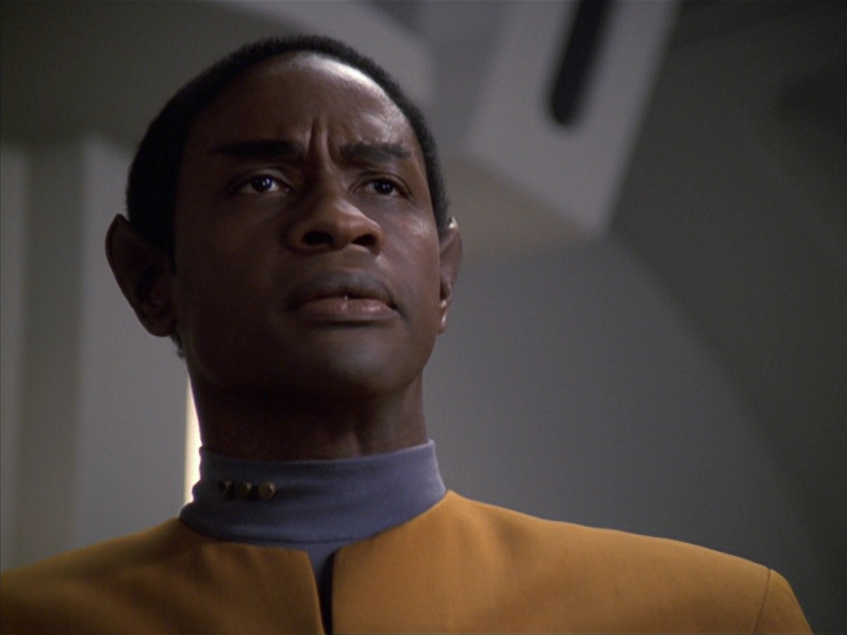 extant_StarTrek_VOY_7x04-Repression_0780.jpg