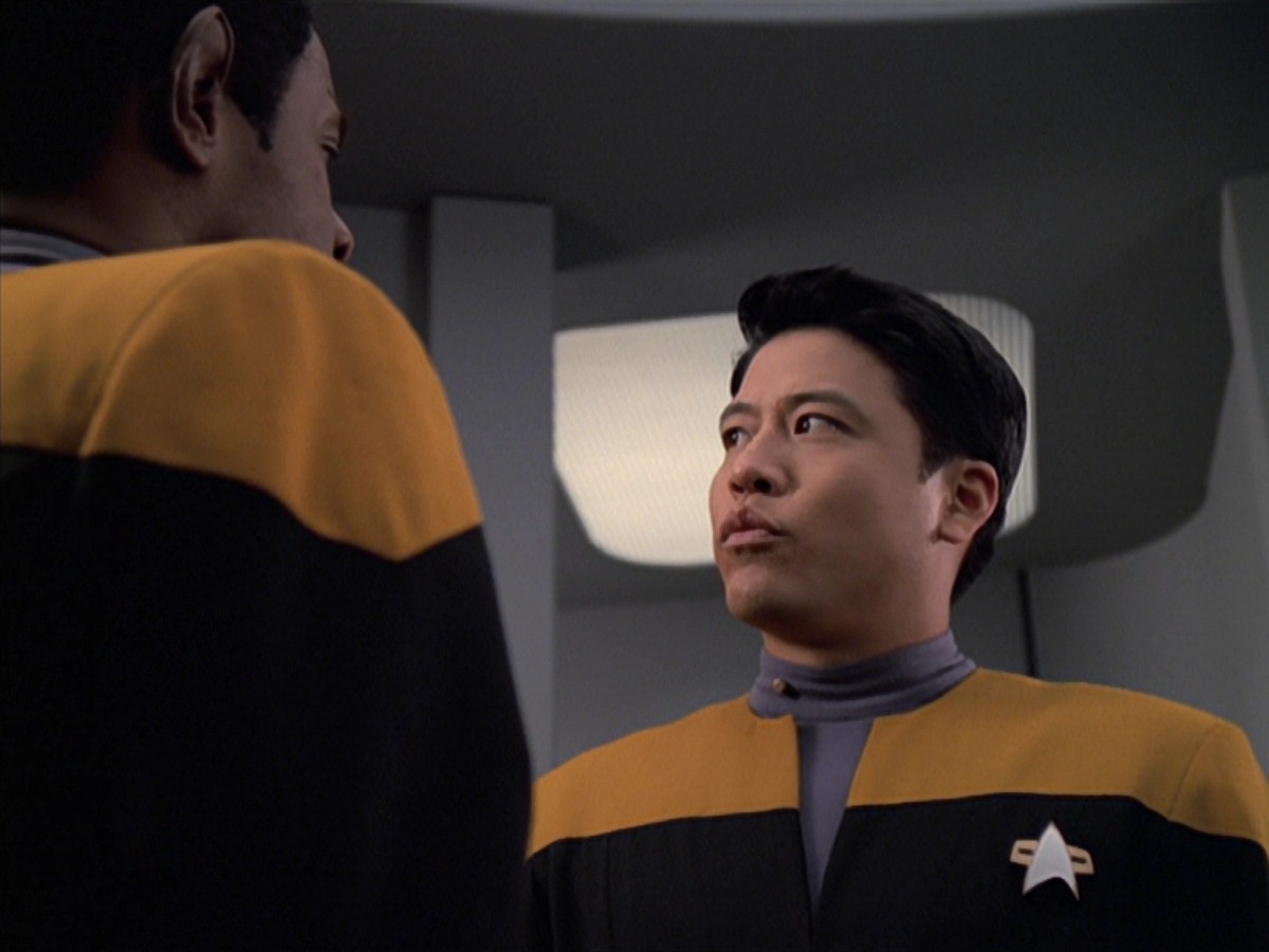 extant_StarTrek_VOY_7x04-Repression_1347.jpg