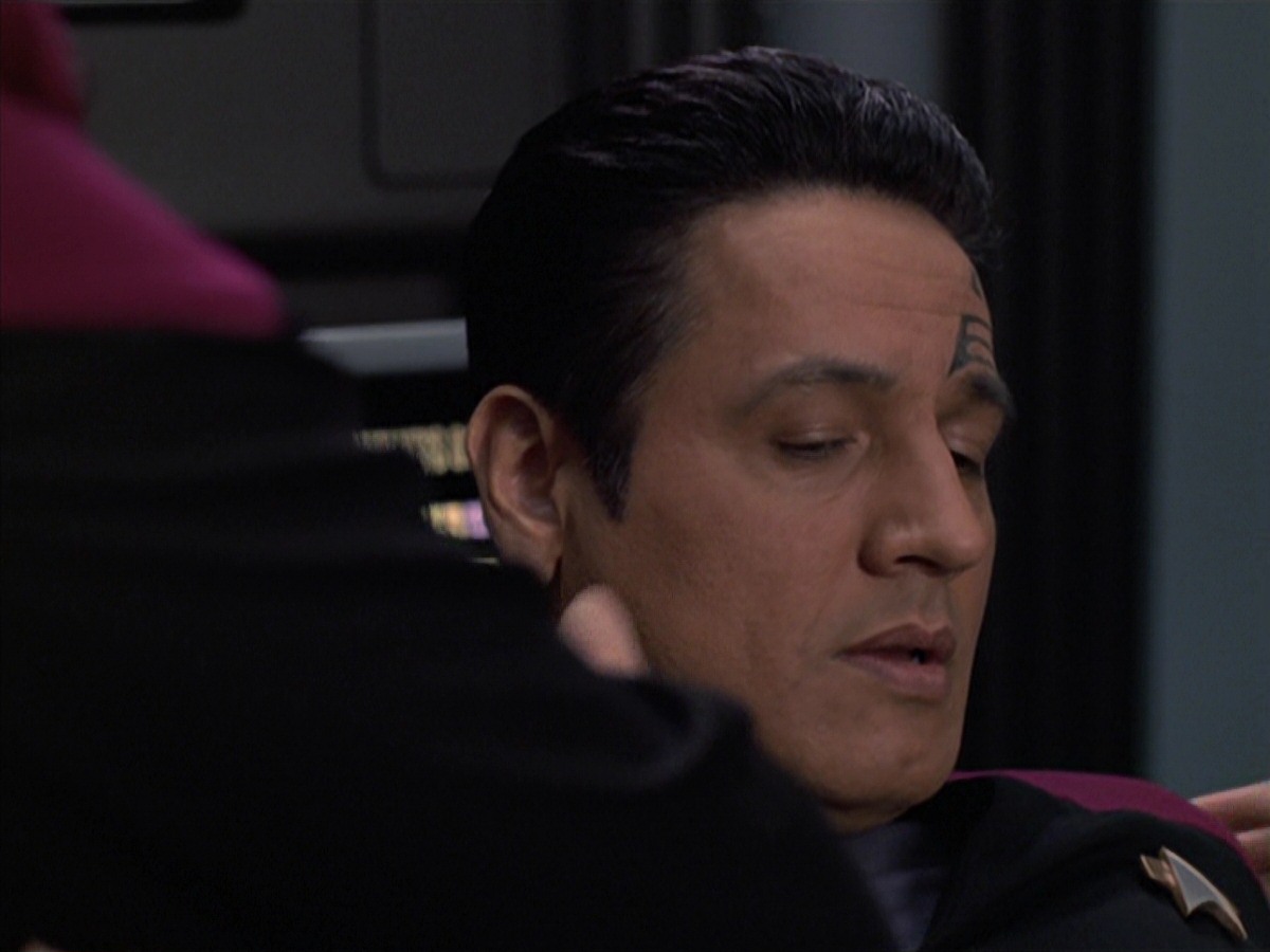 extant_StarTrek_VOY_7x04-Repression_2312.jpg