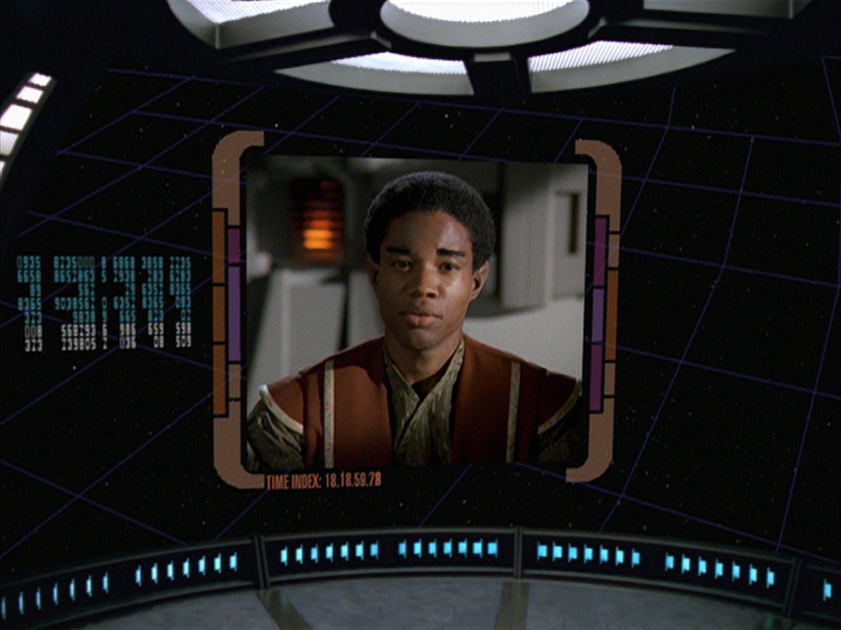 extant_StarTrek_VOY_7x04-Repression_2346.jpg