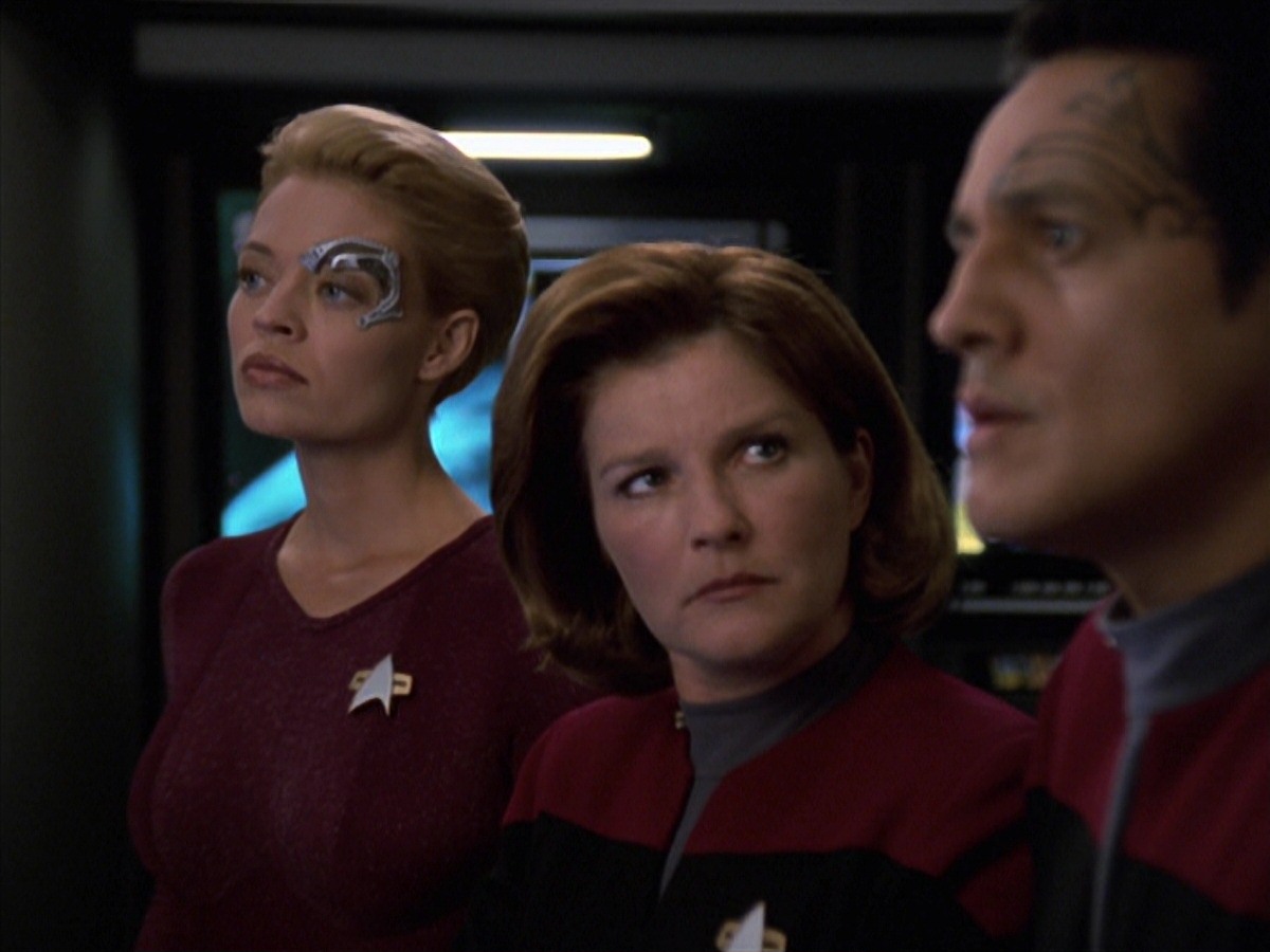 extant_StarTrek_VOY_7x04-Repression_2367.jpg