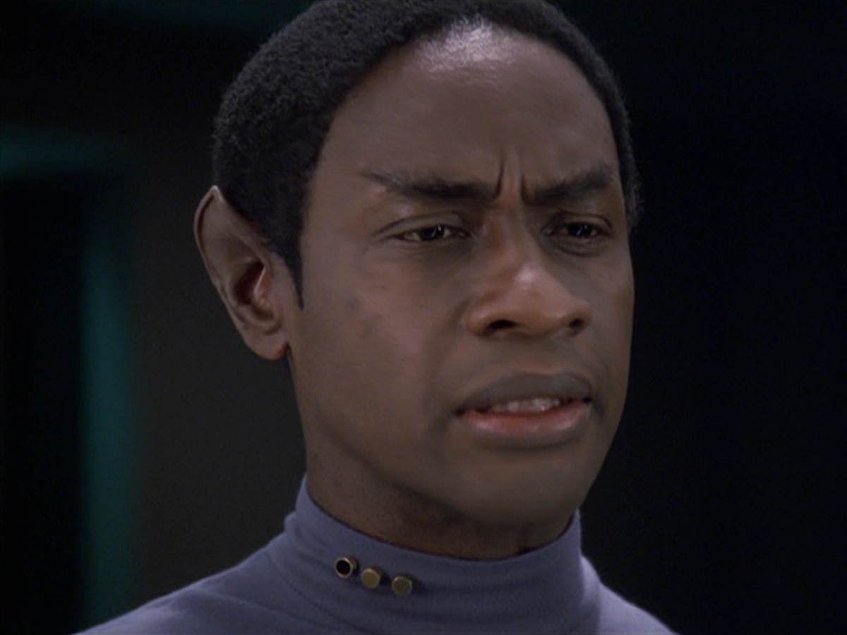 extant_StarTrek_VOY_7x04-Repression_2514.jpg