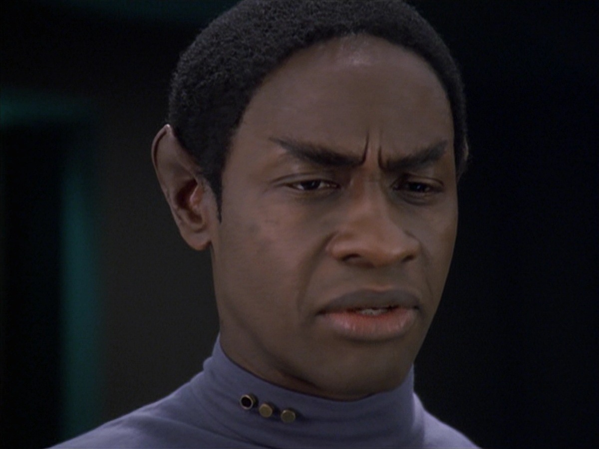 extant_StarTrek_VOY_7x04-Repression_2518.jpg