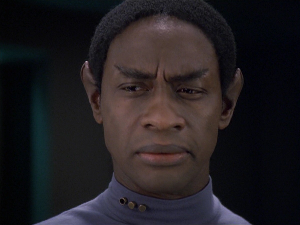 extant_StarTrek_VOY_7x04-Repression_2519.jpg