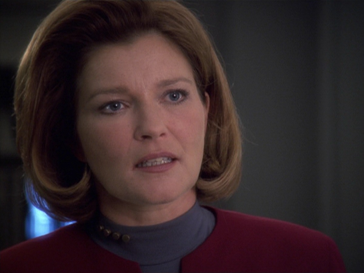 extant_StarTrek_VOY_7x04-Repression_2530.jpg