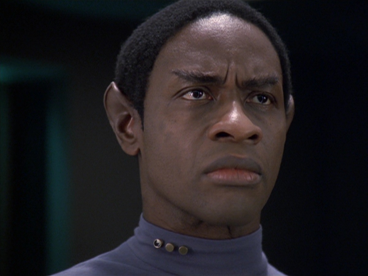 extant_StarTrek_VOY_7x04-Repression_2535.jpg