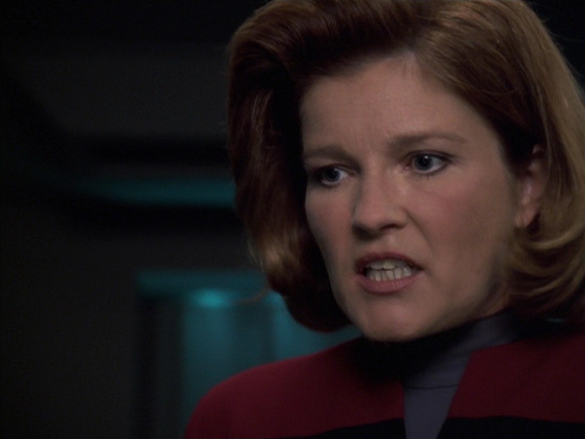 extant_StarTrek_VOY_7x04-Repression_2829.jpg