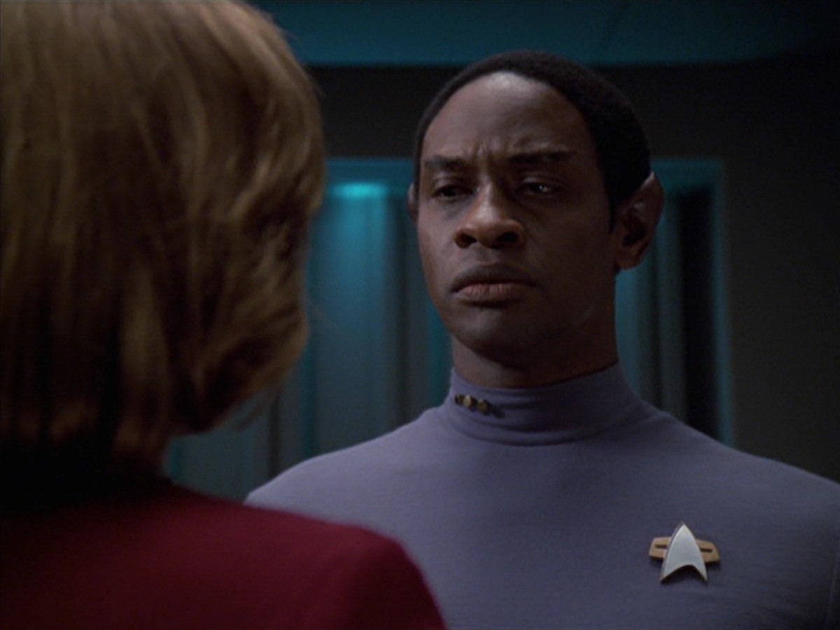 extant_StarTrek_VOY_7x04-Repression_3109.jpg