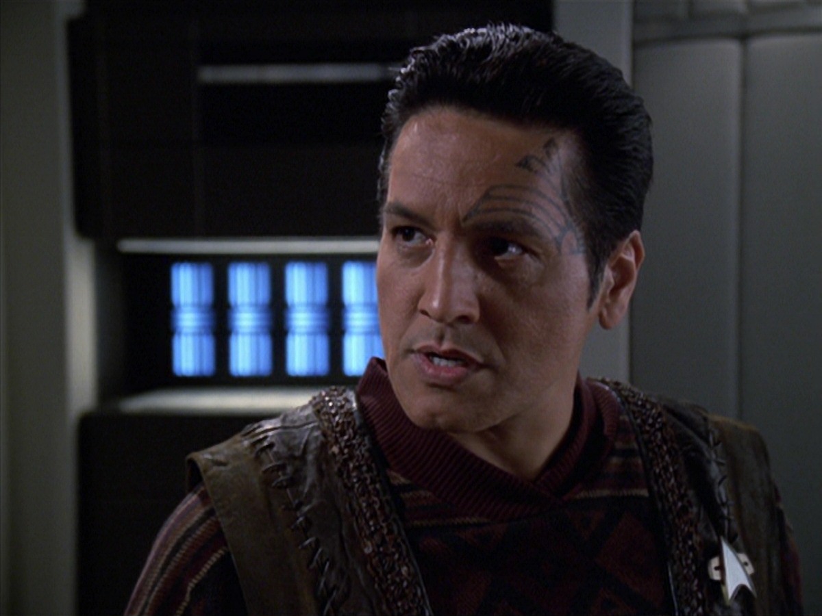 extant_StarTrek_VOY_7x04-Repression_3264.jpg