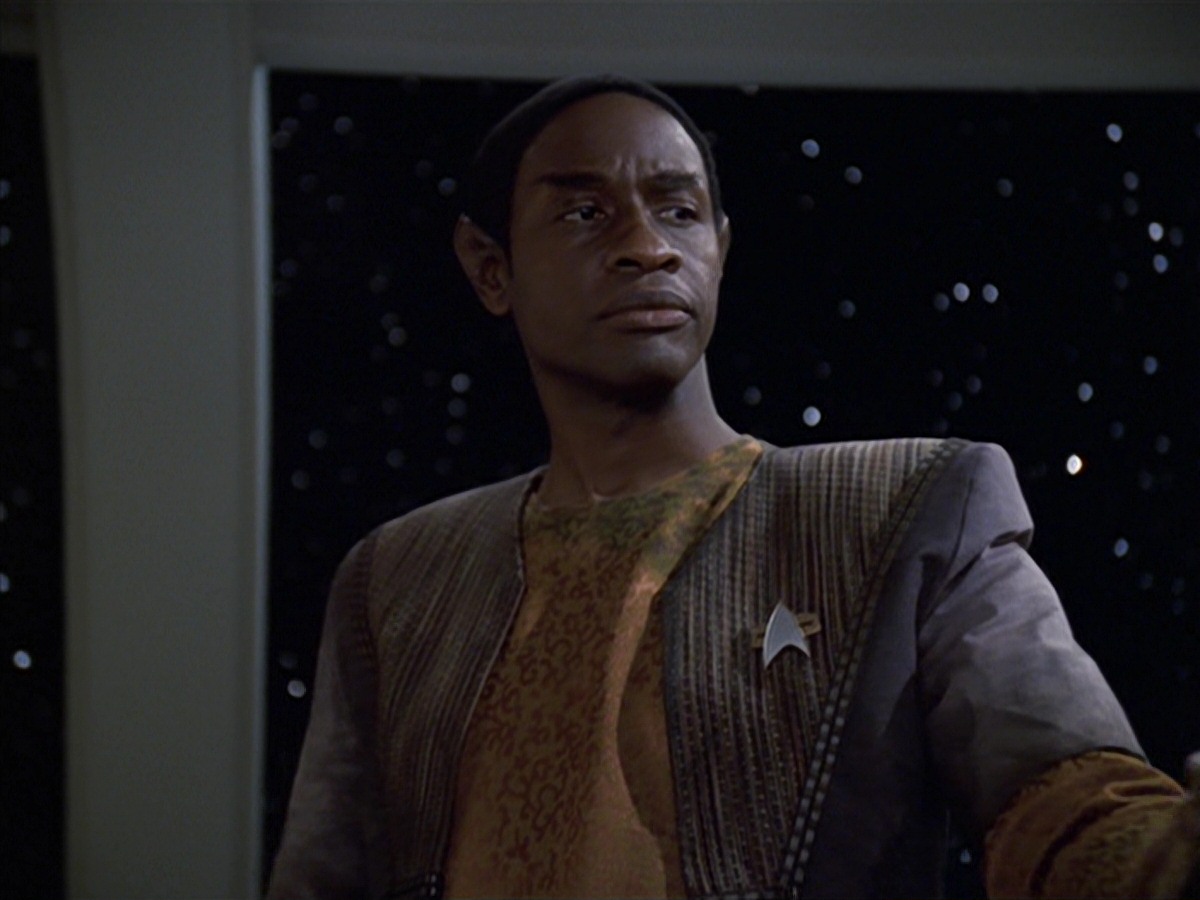 extant_StarTrek_VOY_7x04-Repression_3346.jpg