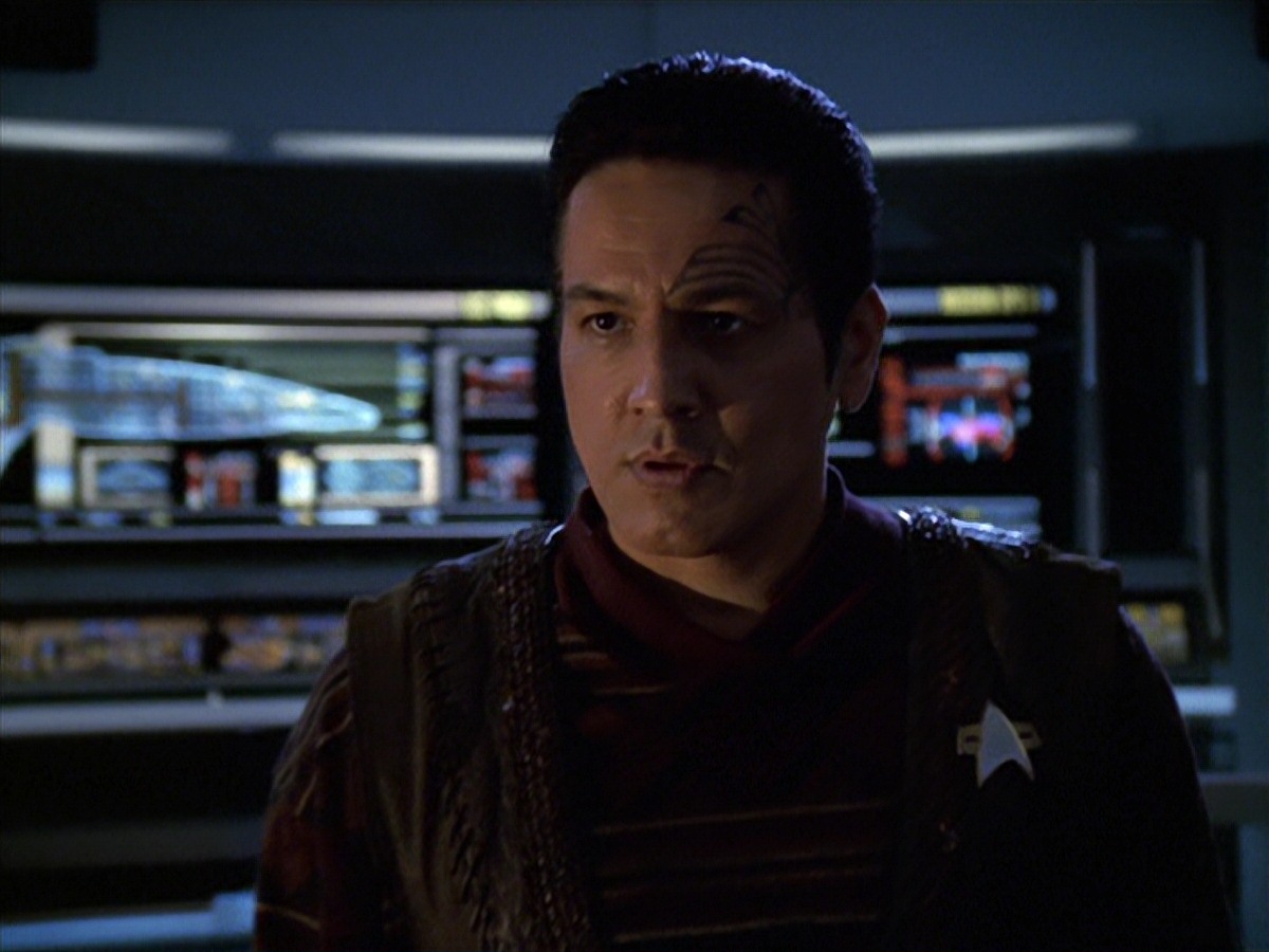 extant_StarTrek_VOY_7x04-Repression_3445.jpg