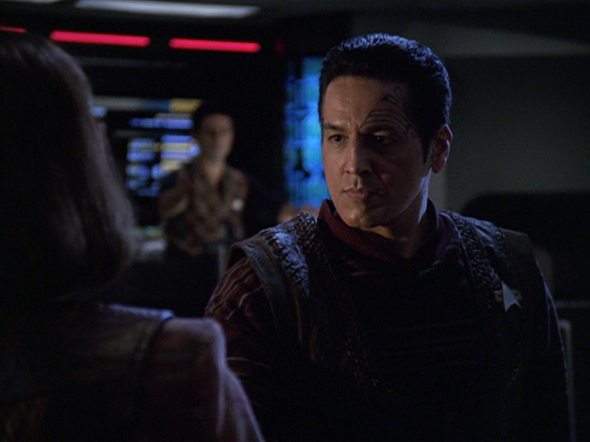 extant_StarTrek_VOY_7x04-Repression_3470.jpg