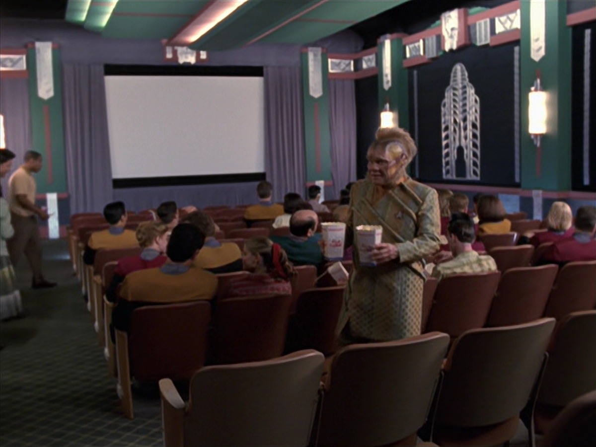 extant_StarTrek_VOY_7x04-Repression_3551.jpg