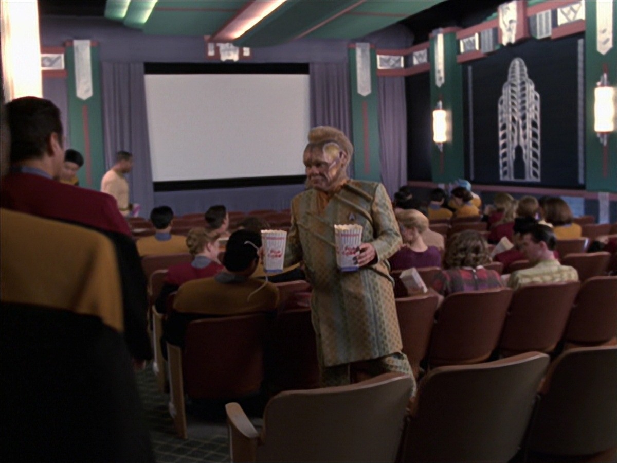 extant_StarTrek_VOY_7x04-Repression_3552.jpg