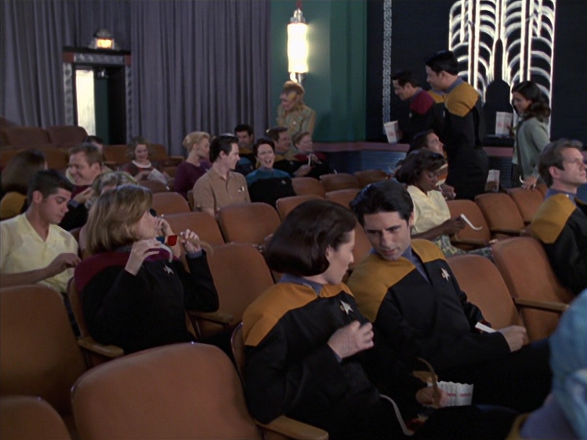 extant_StarTrek_VOY_7x04-Repression_3561.jpg