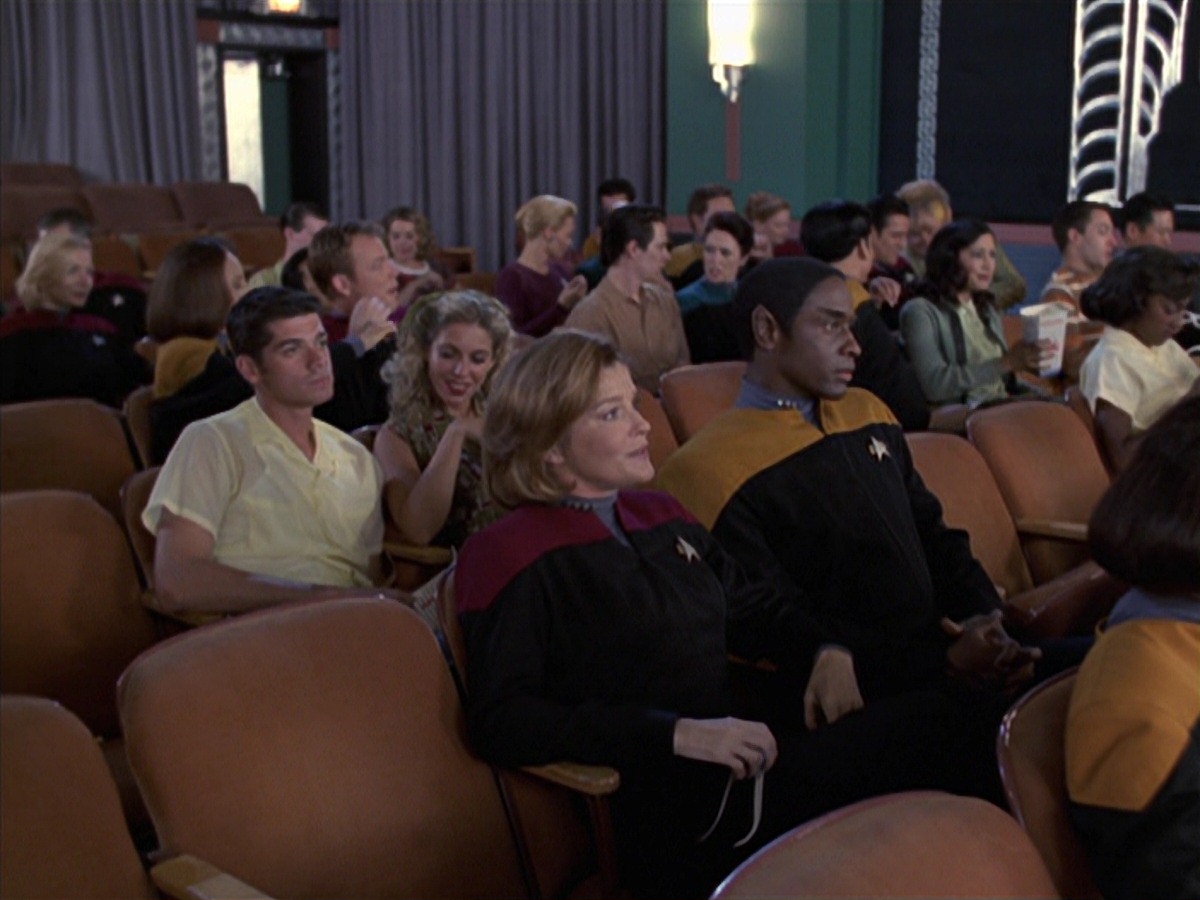 extant_StarTrek_VOY_7x04-Repression_3578.jpg