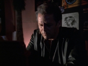 extant_StarTrek_VOY_7x04-Repression_0043.jpg