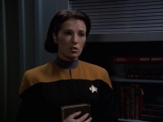 Filename=extant_StarTrek_VOY_7x04-Repression_0620.jpg
Filesize=138KiB
Dimensions=1200x900
Date added=Jan 13, 2020 extant_StarTrek_VOY_7x04-Repression_0620.jpg