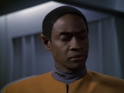 extant_StarTrek_VOY_7x04-Repression_0665.jpg