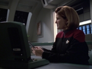 extant_StarTrek_VOY_7x04-Repression_0695.jpg