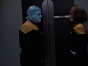 Filename=extant_StarTrek_VOY_7x04-Repression_1265.jpg
Filesize=97KiB
Dimensions=1200x900
Date added=Jan 13, 2020 extant_StarTrek_VOY_7x04-Repression_1265.jpg